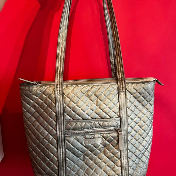 Vera Bradley Signature Cotton Small Vera Tote Bag in Silver Pearl - Picture 6 of 12